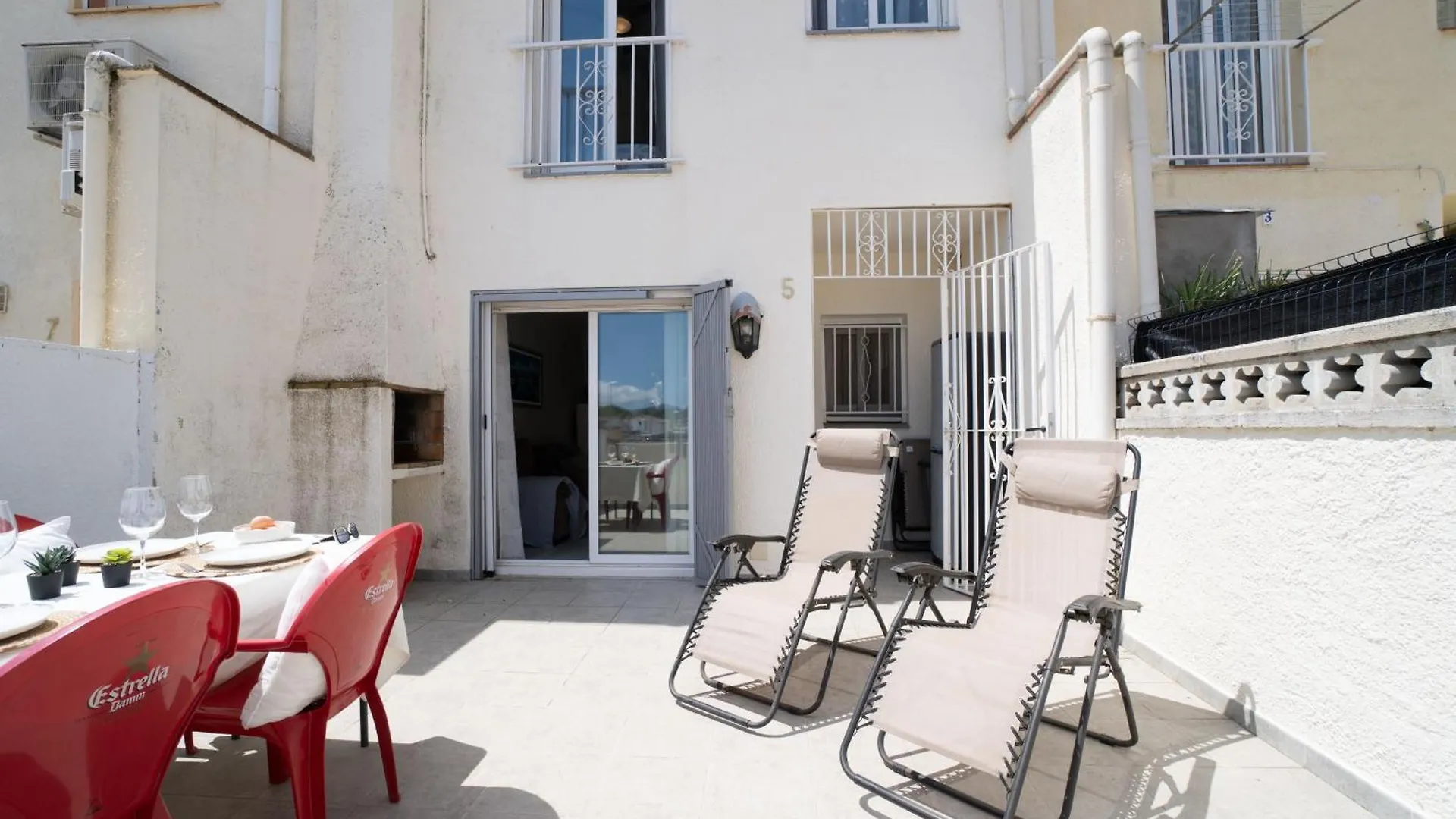 Goldhome - Byblos - Casa Con Piscina Comunitaria Empuriabrava